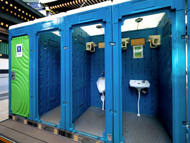 Best Porta potty delivery and setup  in Lincolnshire, IL